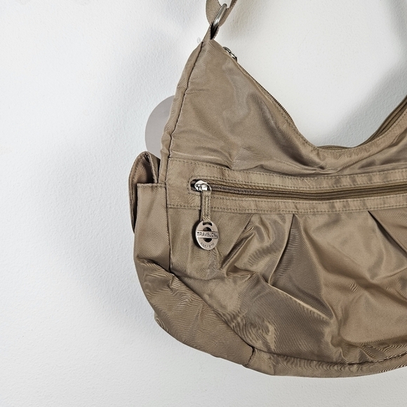 Travelon Anti-theft Signature 3 Compartment Cross Body Bag Beige Tan RFID NWT - Picture 5 of 11
